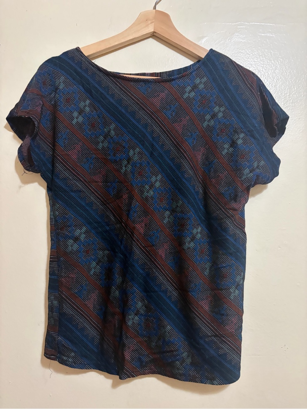 Vintage graff Women's Blue & Brown Patterned Short Sleeve Top